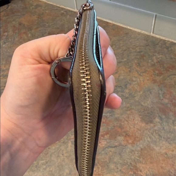 Kate Spade Green Keychain Pouch EUC - Picture 8 of 11